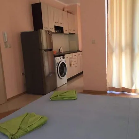 Relax 1 Apartment Slantschew brjag